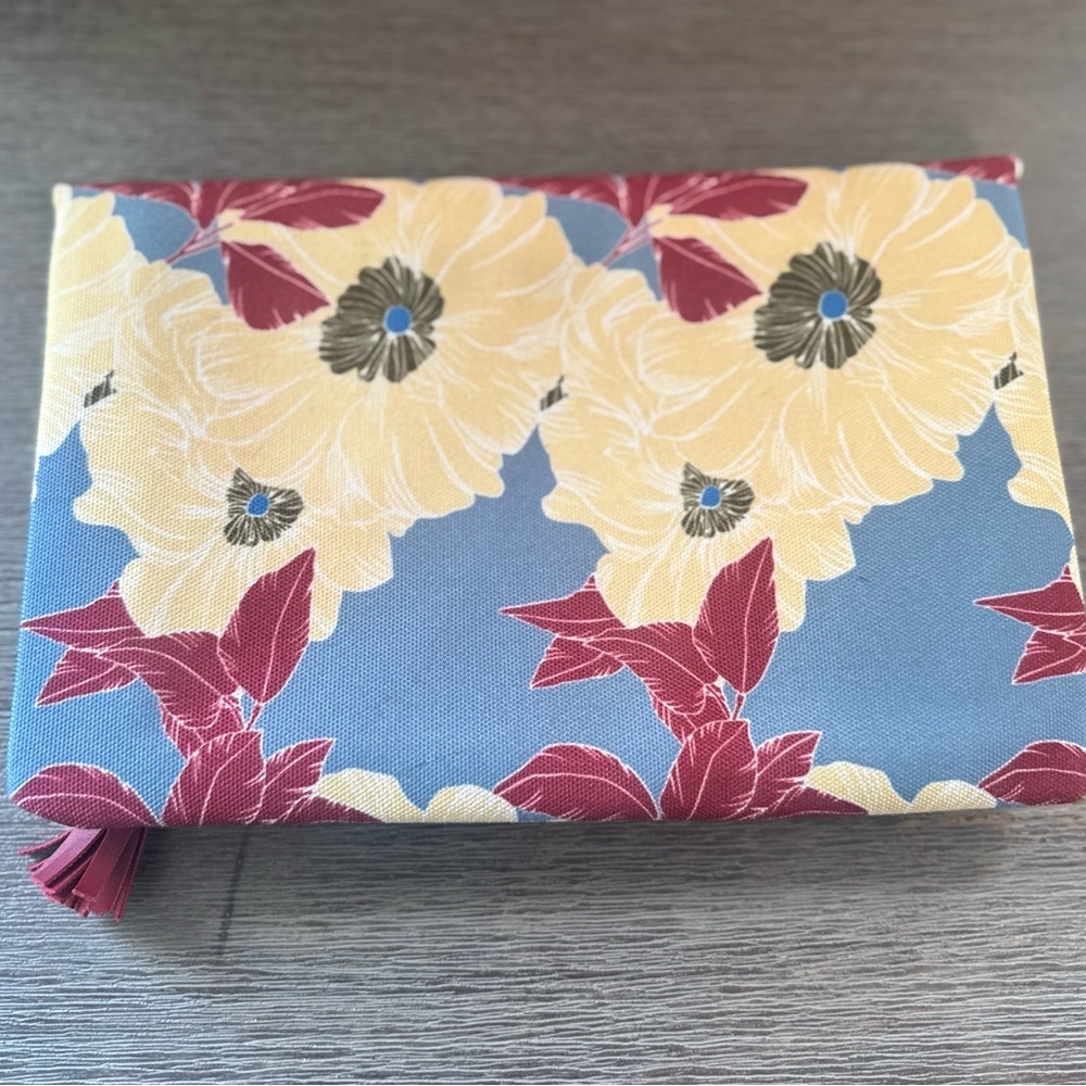 Rachel Pally Floral Clutch with Blue and Cream Accents - Picture 4 of 5